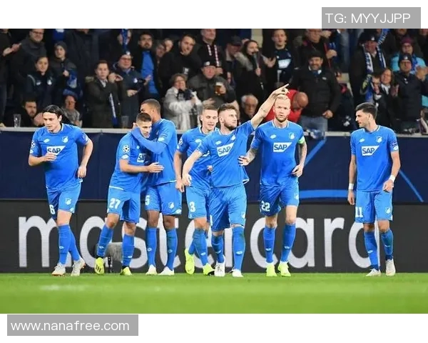 德甲焦点战美因茨迎战霍芬海姆双方争夺关键积分 德甲焦点战美因茨迎战霍芬海姆双方争夺关键积分