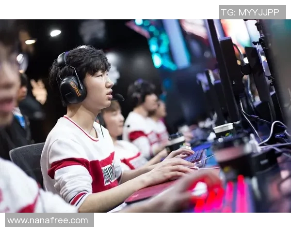 热议英雄联盟:V5战队如何通过比赛经验变革提升竞技水平 热议英雄联盟:V5战队如何通过比赛经验变革提升竞技水平